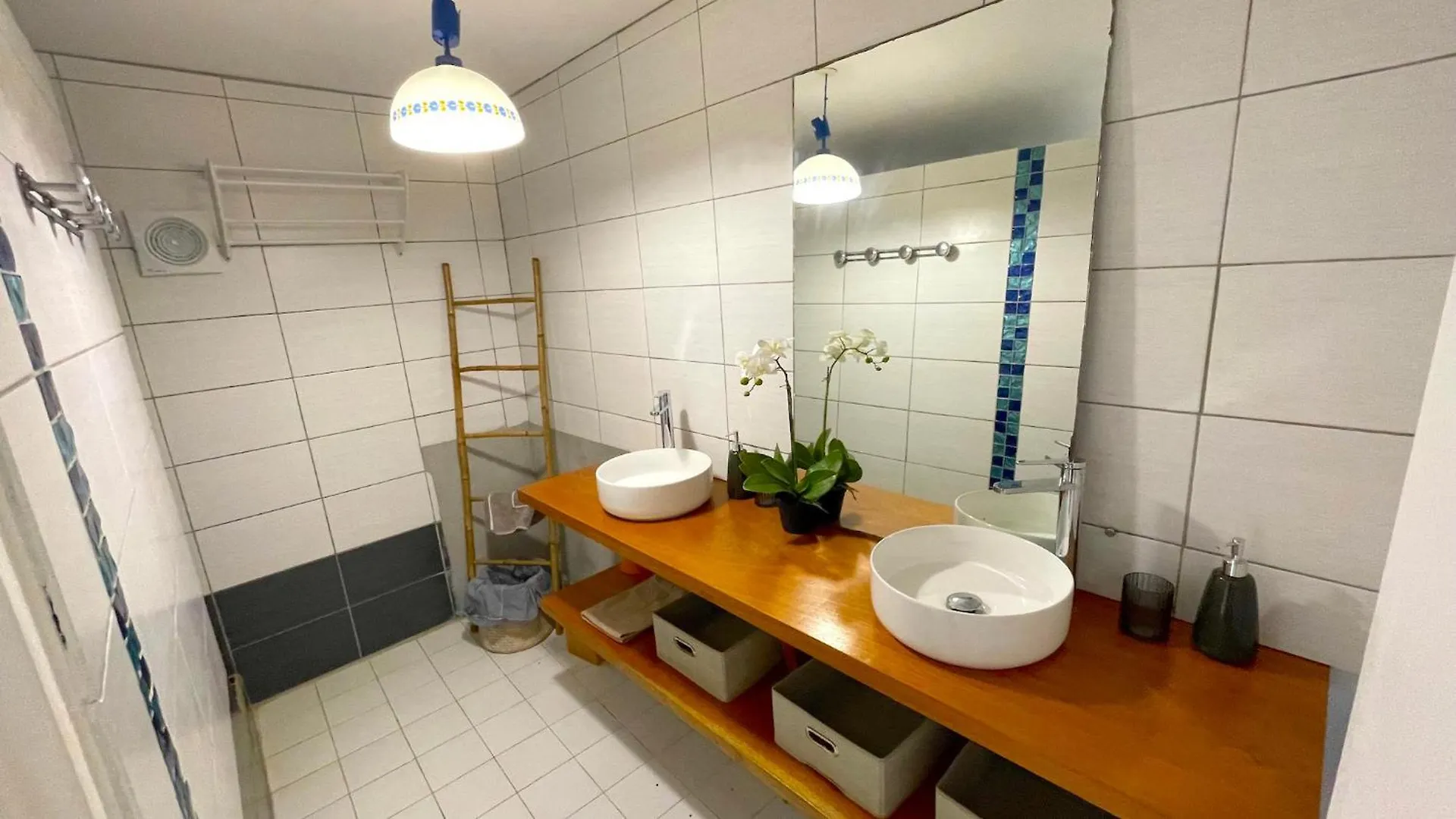 Les Gites De La Reserve Bouillante Appartement